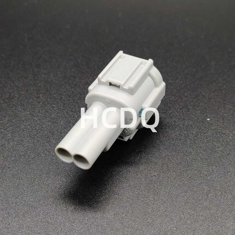 The original RS02MGY-AY-SWSN automobile connector plug shell and connector are supplied from stock