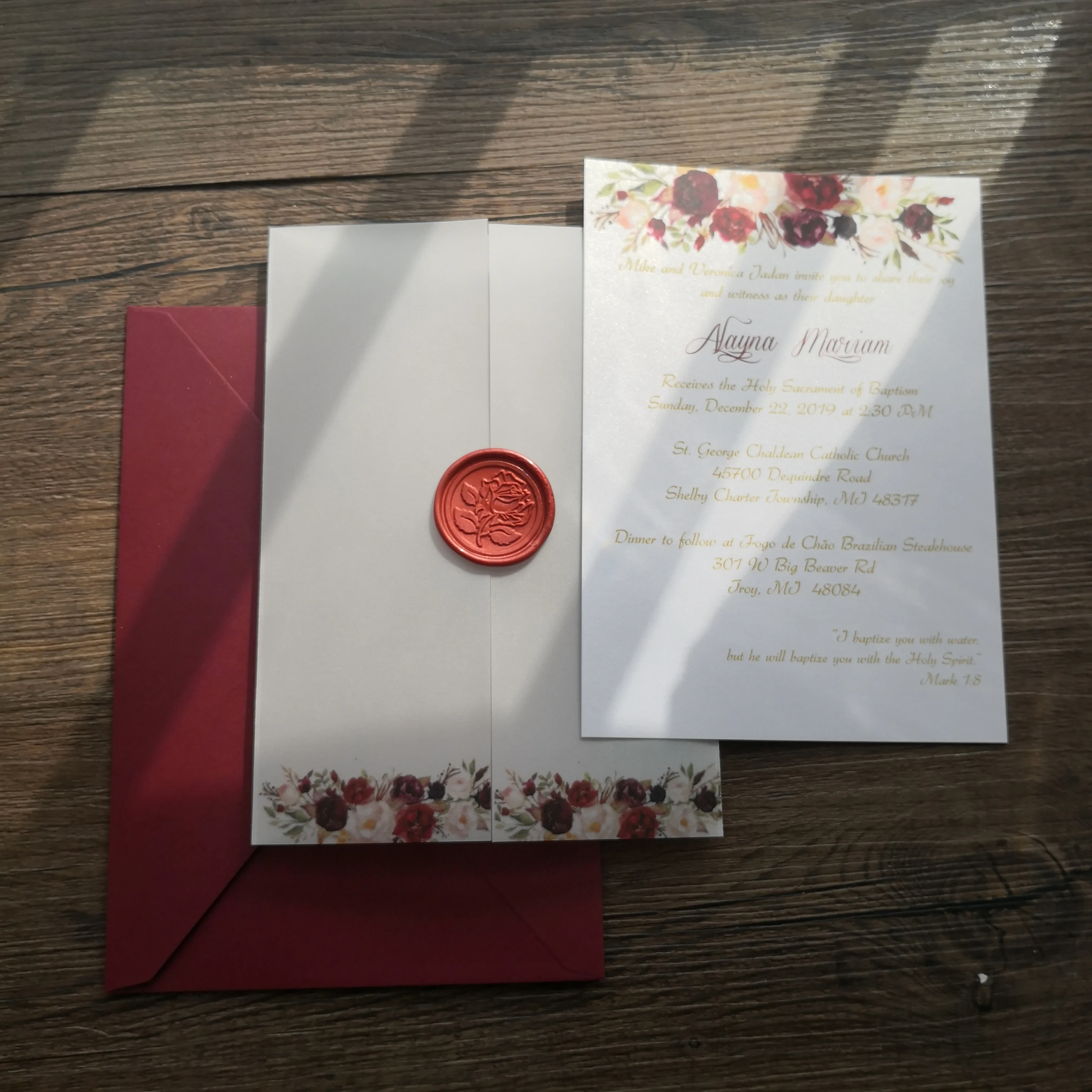 

50pcs/set burgundy floral decorated invitation optional liner and Wax