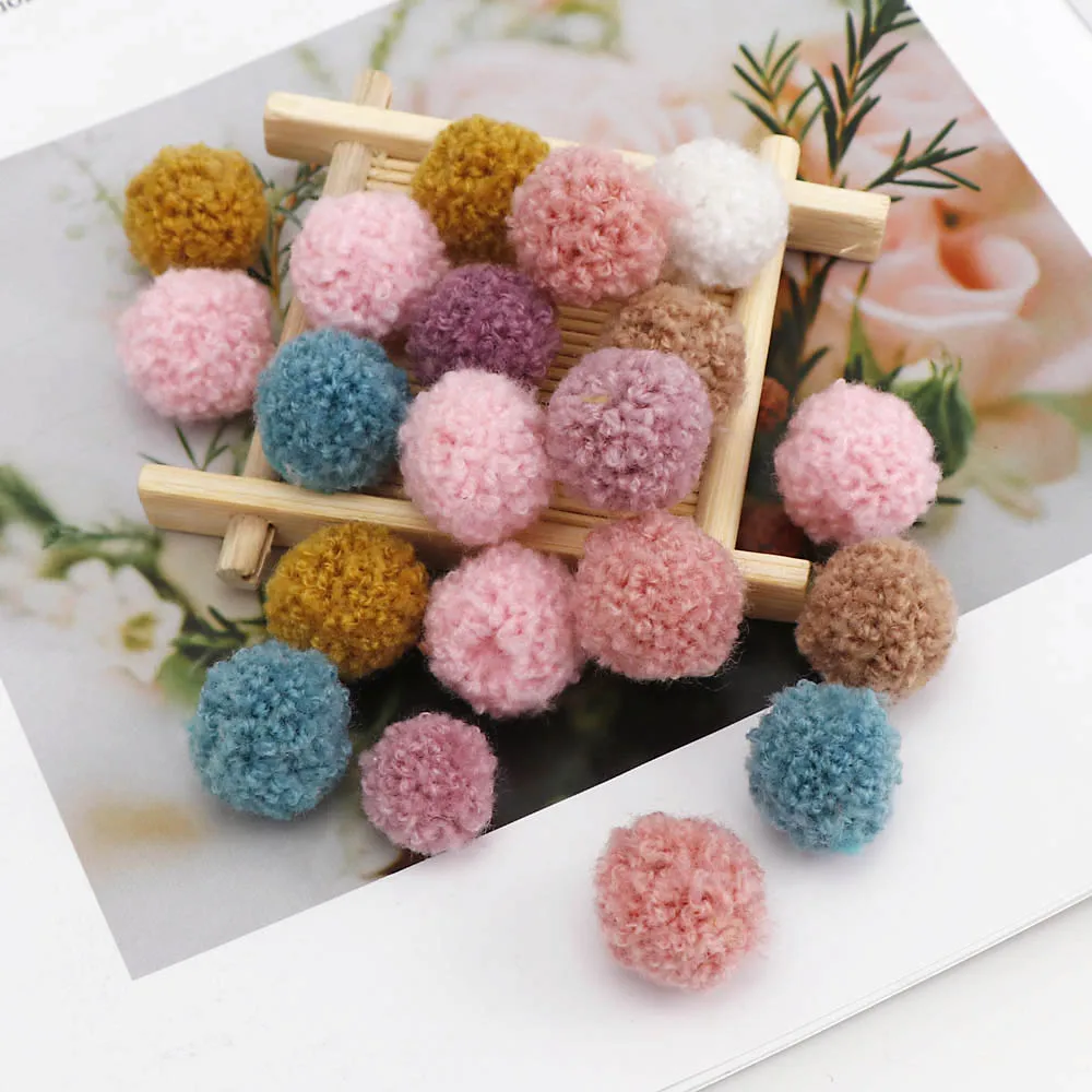 50pc New 15/20mm Mix Color Polyester Wool Soft Ball Pompoms Ball Crafts DIY Wedding Party Home Decor Craft Supplies