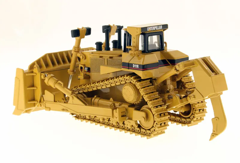 New CatTerpillar 1/50 Scale CAT D11R Track-Type Tractor Dozer By Diecast Masters Core Classics Series 85025C For Collection gift