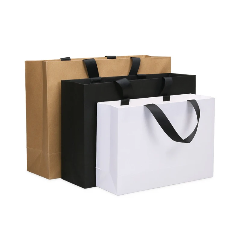 

100pcs High quality Balck White kraft paper bag with handle wedding party bag Fashionable cloth shoes gift paper bags Wholesale