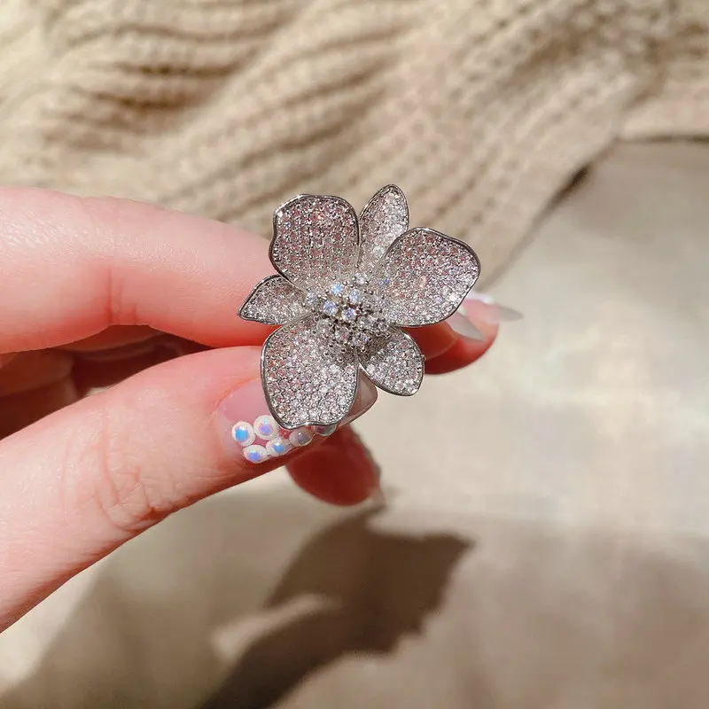2020 New Bling Zircon Stone Flower Rings for Women Fashion Wedding Engagement Jewelry S925 Sterling Silver Color