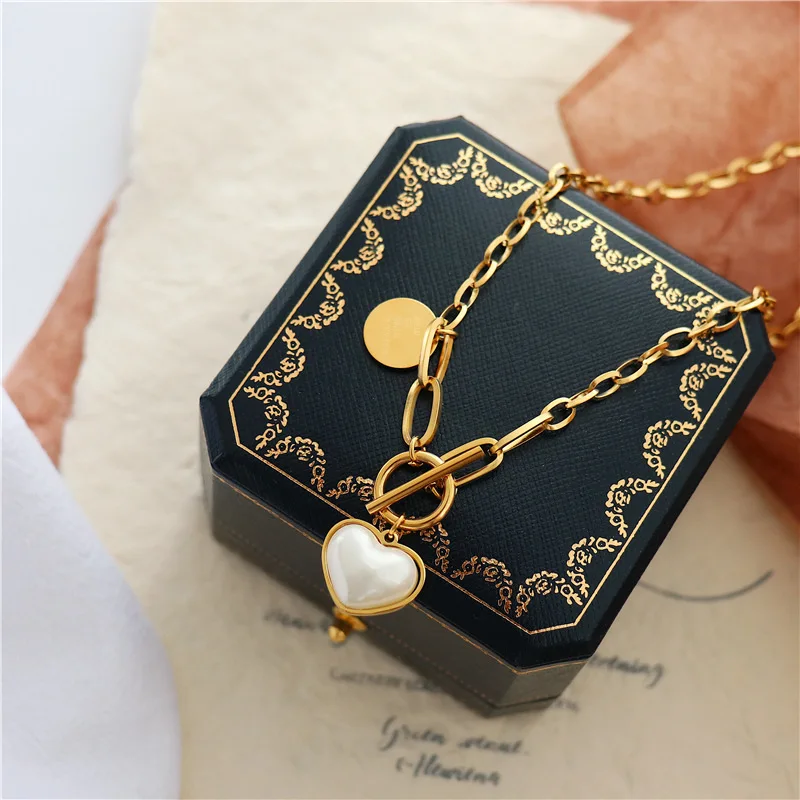 YUN RUO 2021 Light Gold Color Pearl Heart Pendant Necklace Stainless Steel Jewelry for Woman Fashion Neckalce Factory Wholesale