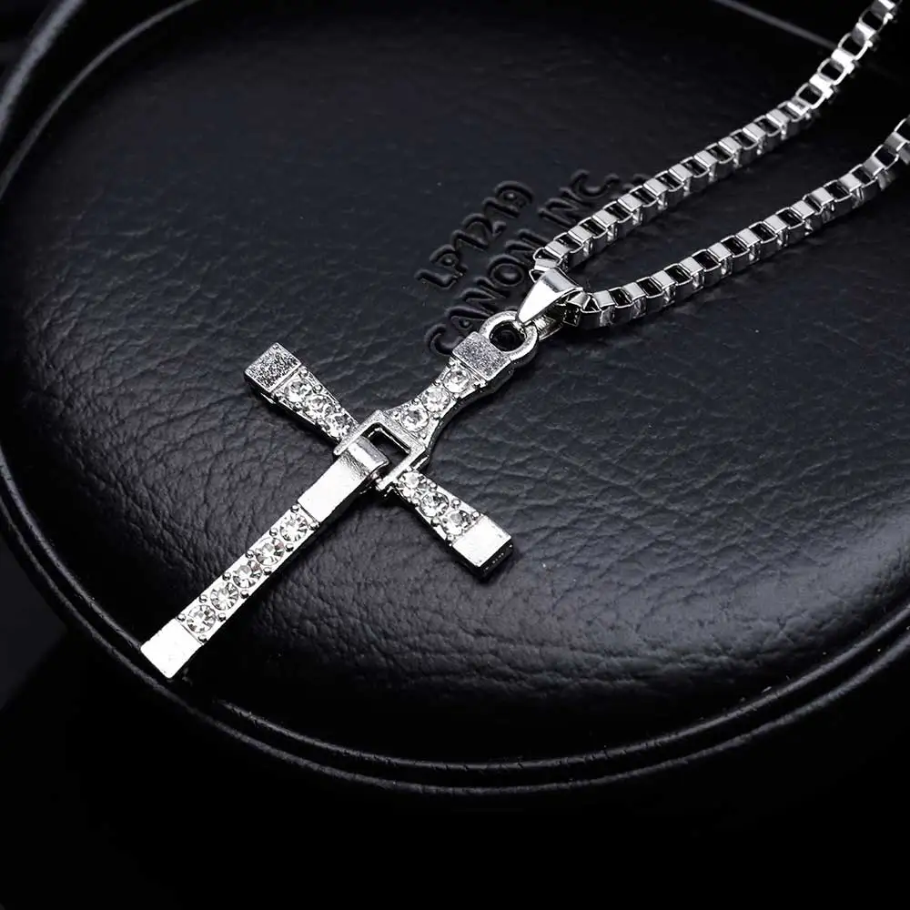 Fashion Male Necklaces & Pendants Fashion Movie Jewelry The Fast and The Furious Toretto Men Classic Cross Pendant Necklace