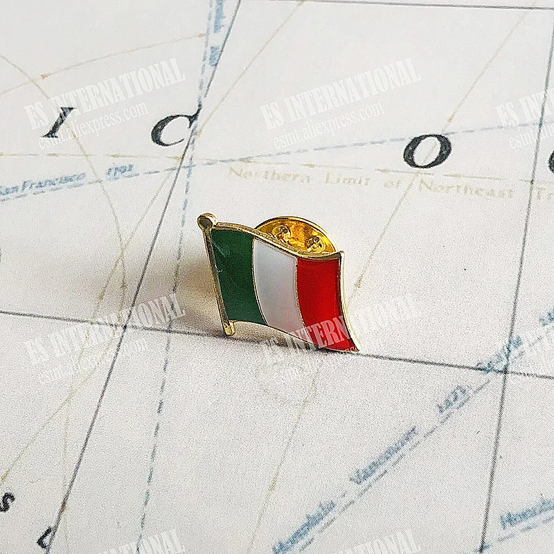 Italy National Flag Crystal Epoxy Metal Enamel Badge Brooch  Collection Souvenir Gifts  Lapel Pins Accessories  Size1.6*1.9cm