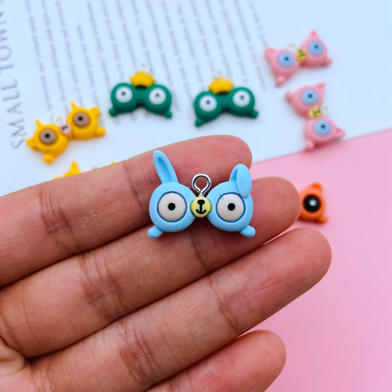 20pcs Hot Resin Miniature Kawaii Eye Charm for Keychain, Jewelry Earring, Scrapbooking, DIY Making, Necklace