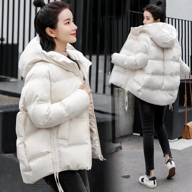 2024 New Winter Parkas Women\'s Jacket Hooded Short Coat Cotton-Padded Jackets Thick Warm Parka Casual Bread Service Outwear