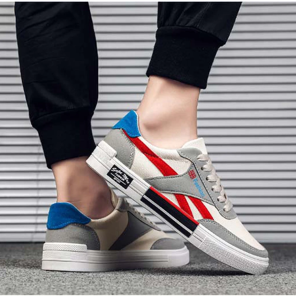 Skateboarding Men's shoes Summer and Autumn New Tide Shoes canvas Wild sports and leisure flat shoes Hot Internet Single SHOE