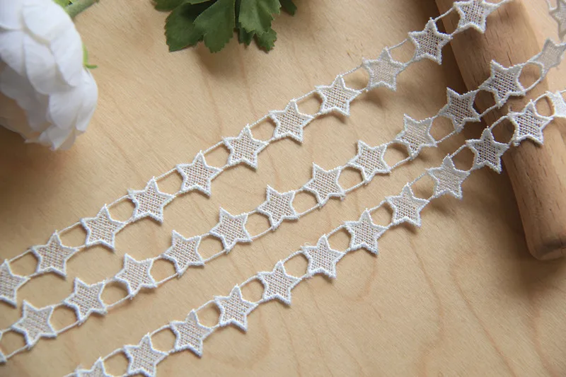 10Yds 1.5cm Width Star Applique Patch White Embroidered Lace Fabrics Women's Clothing DIY Laces Trim High Quality