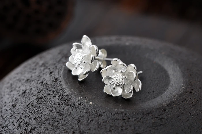 New Arrivals Korean Style Lotus Flower Earrings For Women Lady Bridal Earrings Girls Gifts Pendientes Brincos