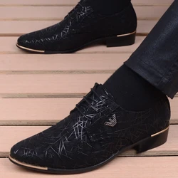 Zapatos de boda de cuero de microfibra para hombre, calzado Formal de negocios con punta estrecha, zapatos planos Oxford