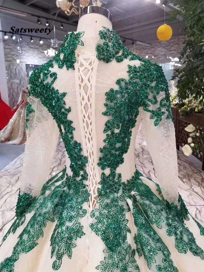 Abiti da ballo in tessuto glitterato abiti da sposa bohémien verde scuro in pizzo con perline corsetto corte treno maniche lunghe abiti da sposa