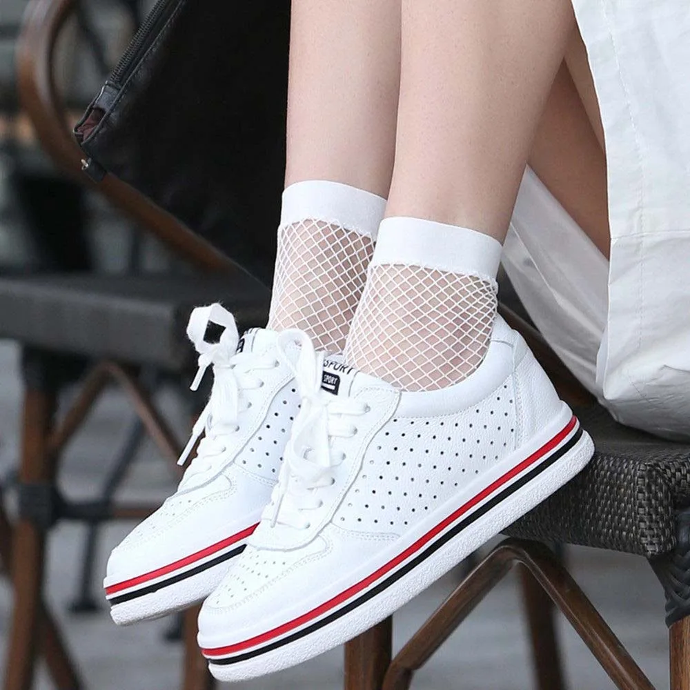 New 1Pairs White Hollow Sexy Fish Net Socks Lady Girl Short Ankle High Mesh Lace Soild Women\'s Fashion Nylon Material Wholesale