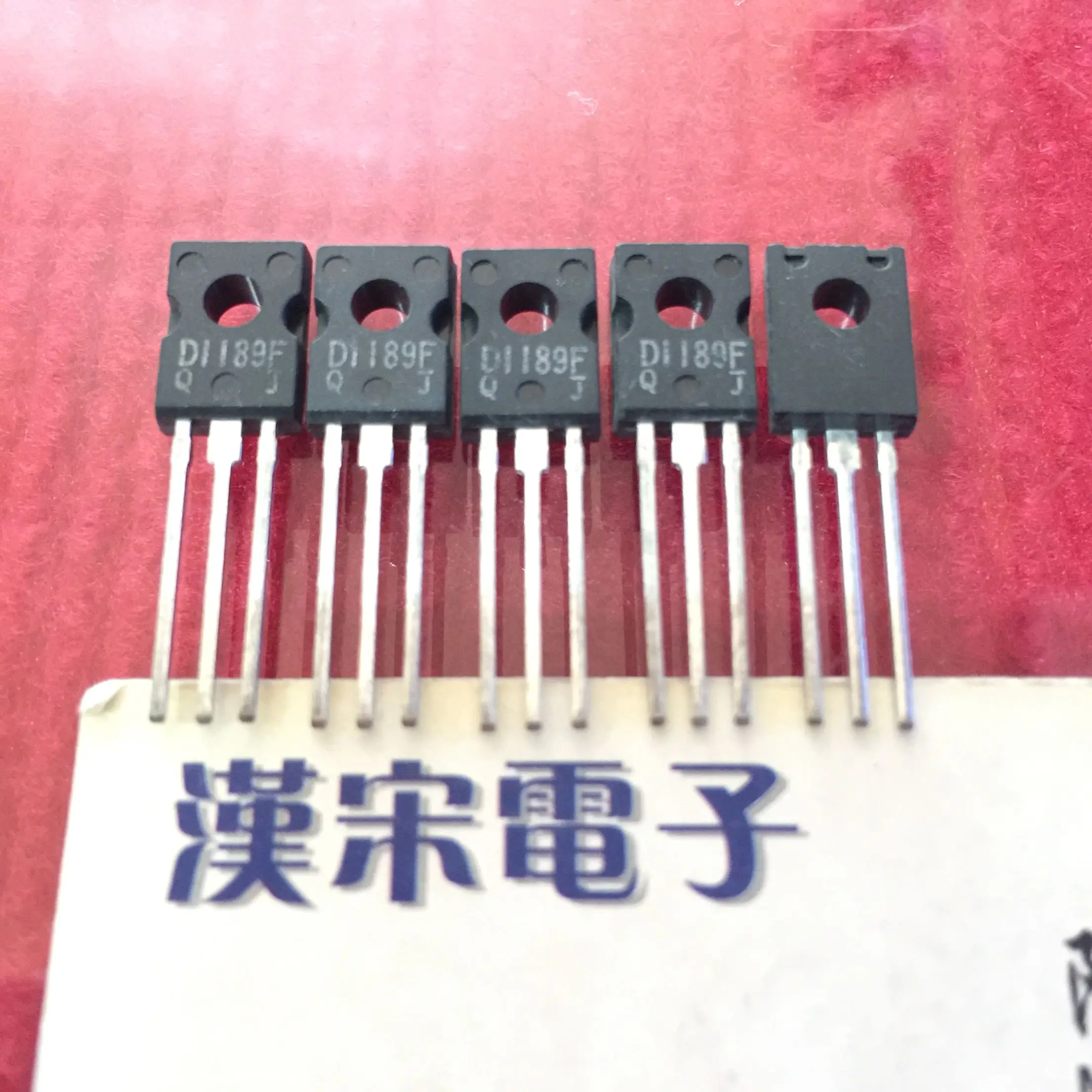 Frete grátis 2sd1189f d1189f 2sd1189 to-126 10pcs