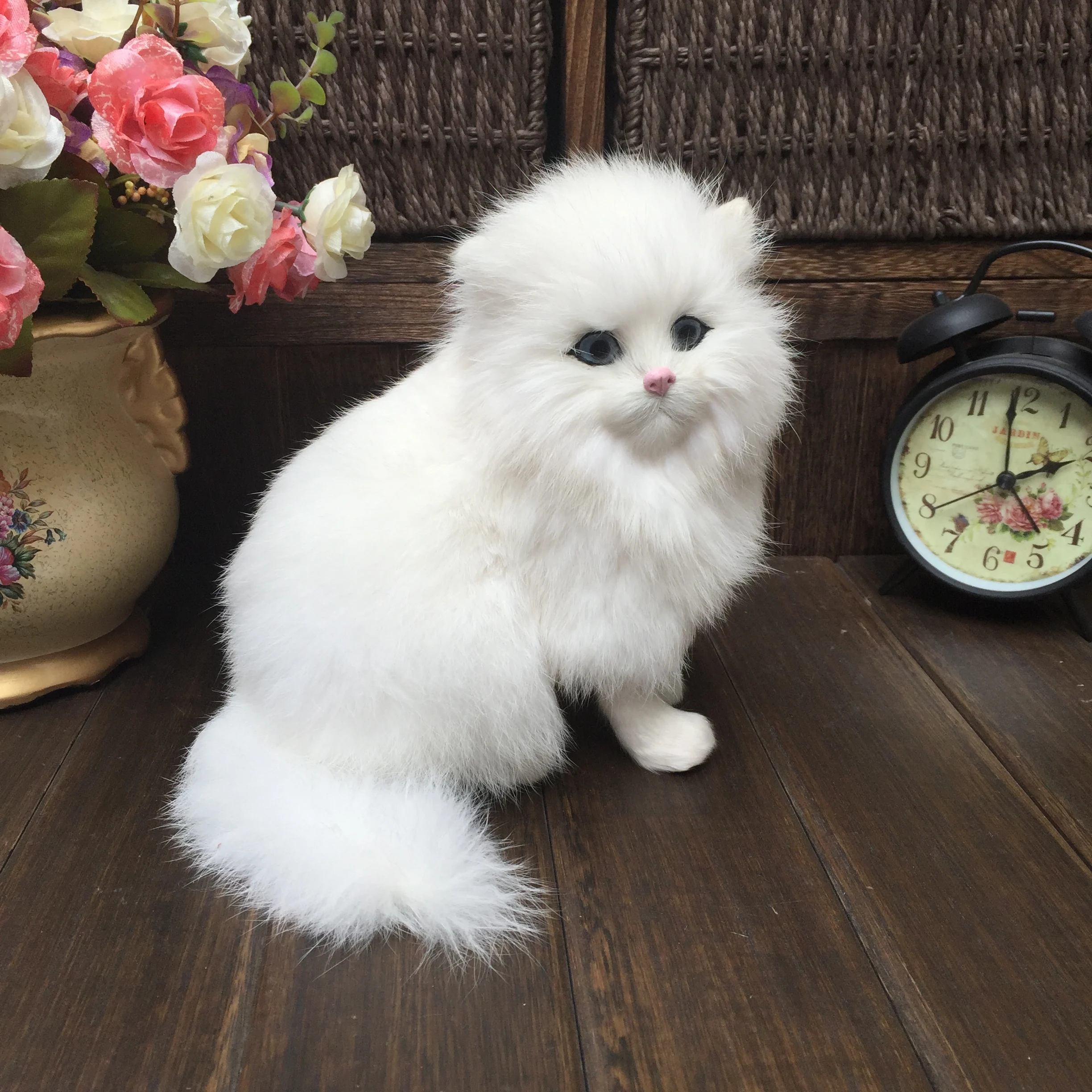 Jouet en peluche réaliste, poupée de chat de Simulation, chats persans blancs, modèle de chaton réaliste, cadeau d'anniversaire et de nouvel an, décoration de maison, ornement