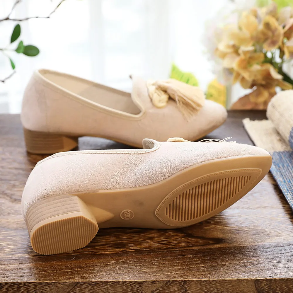 Veowalk Chinese Knot Tassel Women Cotton Fabric Loafers Fashion Ladies Casual Comfort Pointed Toe Flats Embroidered Shoes