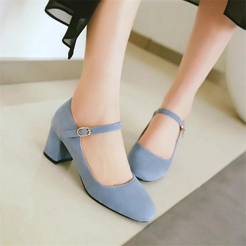 Girls Shoes New Women Pumps Solid Buckle Round Toe Lolita Shoes Square Heel Wedding Party Shoes Ladies High Heel Shoe Plus Size