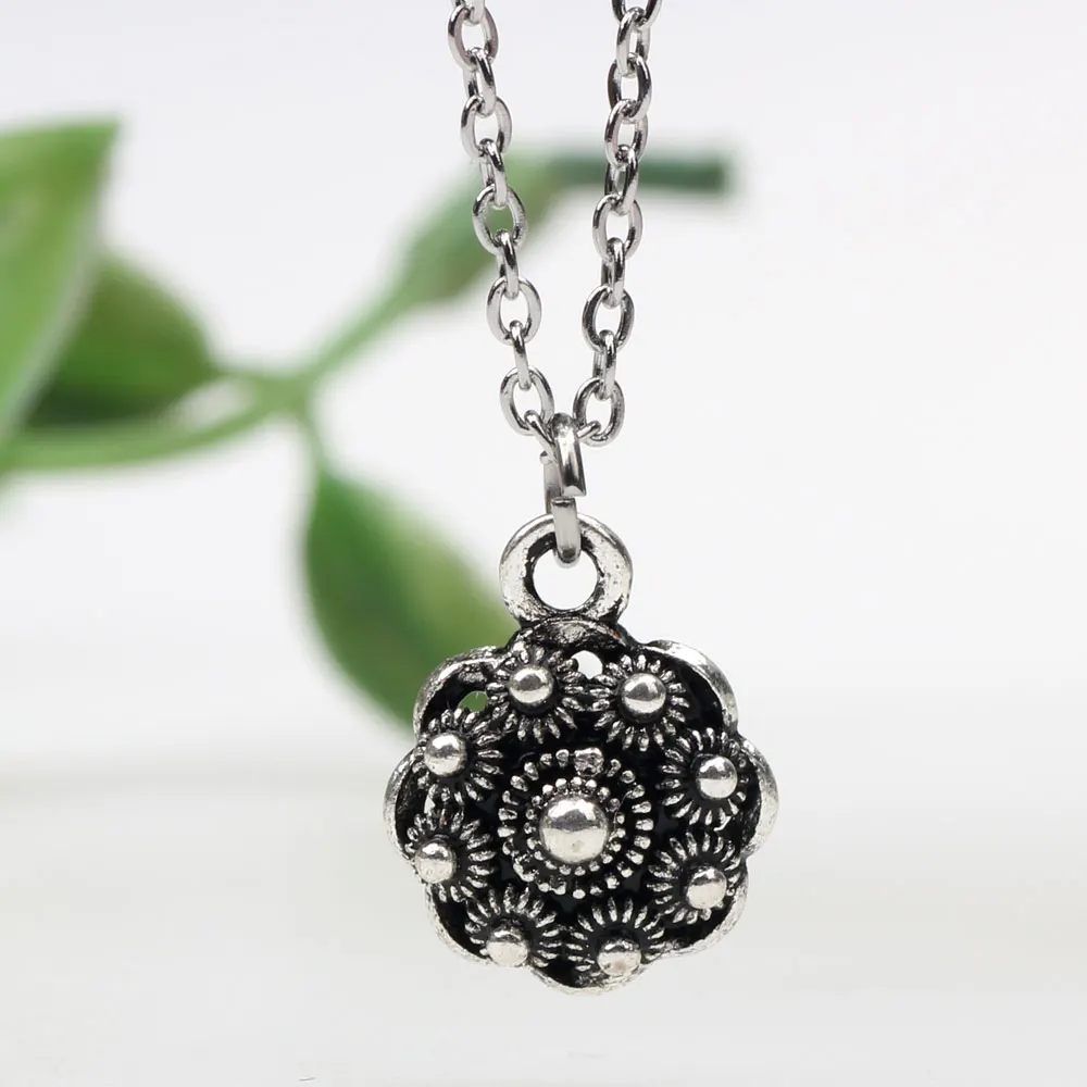 High Quality 11X14MM 4PCS/Lot Kind Of Tibetan Silver-Zinc Alloy Flowers Metal Bead Pendant DIY Jewelry Making Accessories