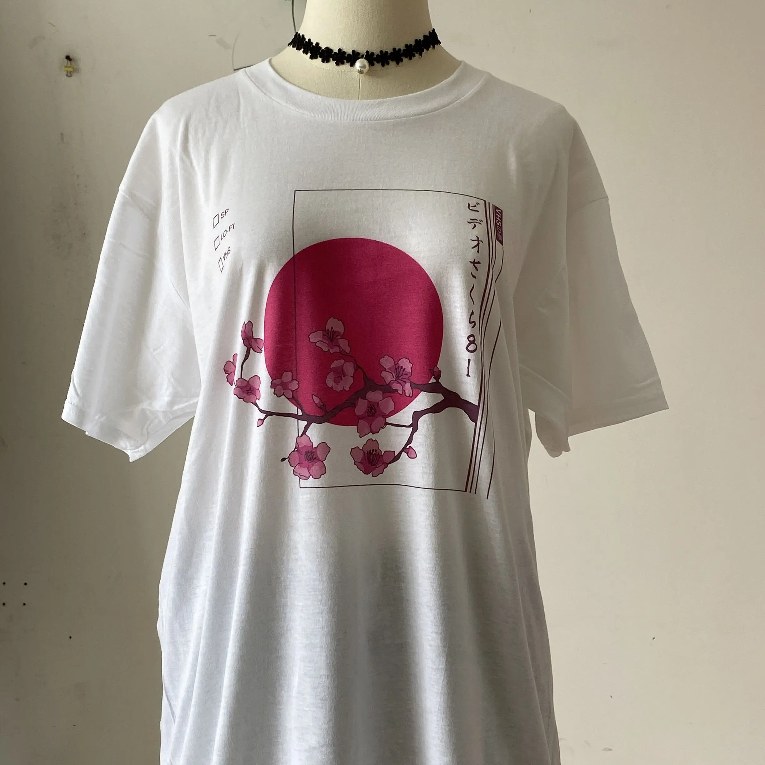 Cherry Blossom Retro Style Japanese Fashion T-Shirt Women's Vaporwave Grunge Aesthetic Tee 90s Fashion Art Shirt Streetwear