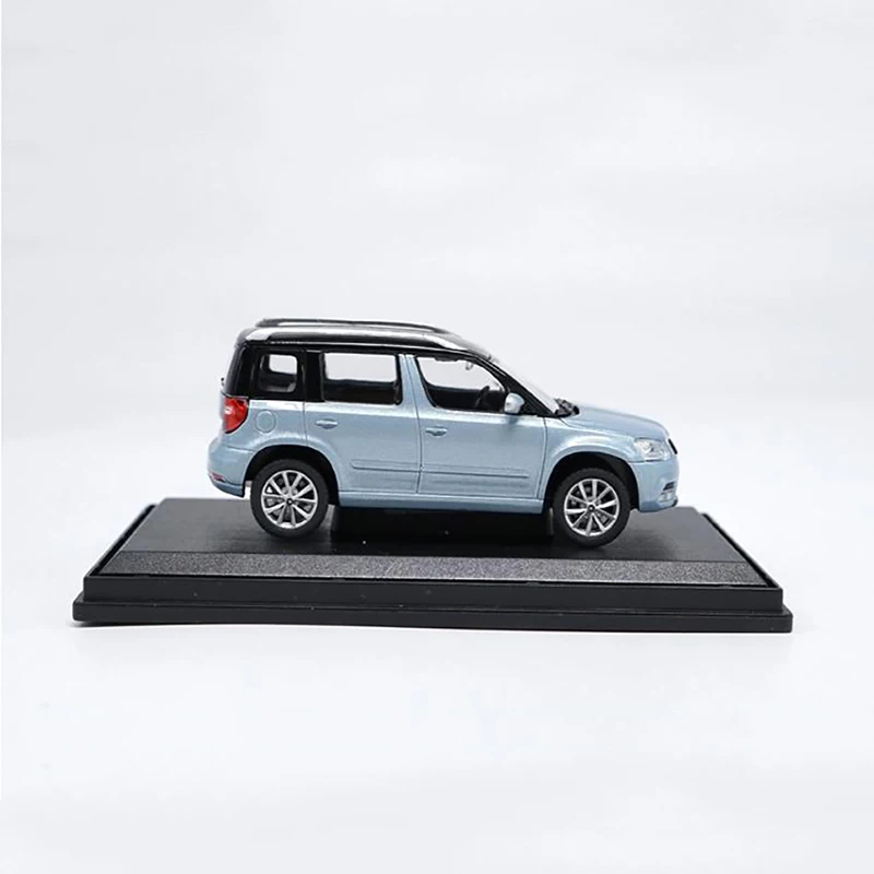 1:43 Shanghai  Skoda Wild Emperor SKODA Yeti City Edition alloy model base