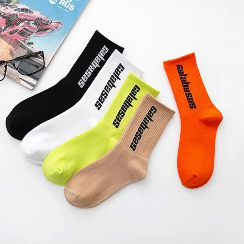 New style couple socks fashion letters in tube sports cotton socks