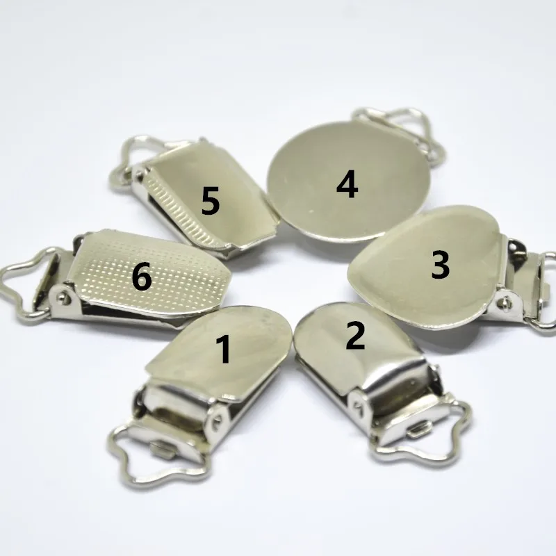 Metal Pacifier Clips Suspender Clasp Rack Loop Baby Dummy  Holders Round Dot Heart Garment DIY Accessories Plastic Insert 20pc