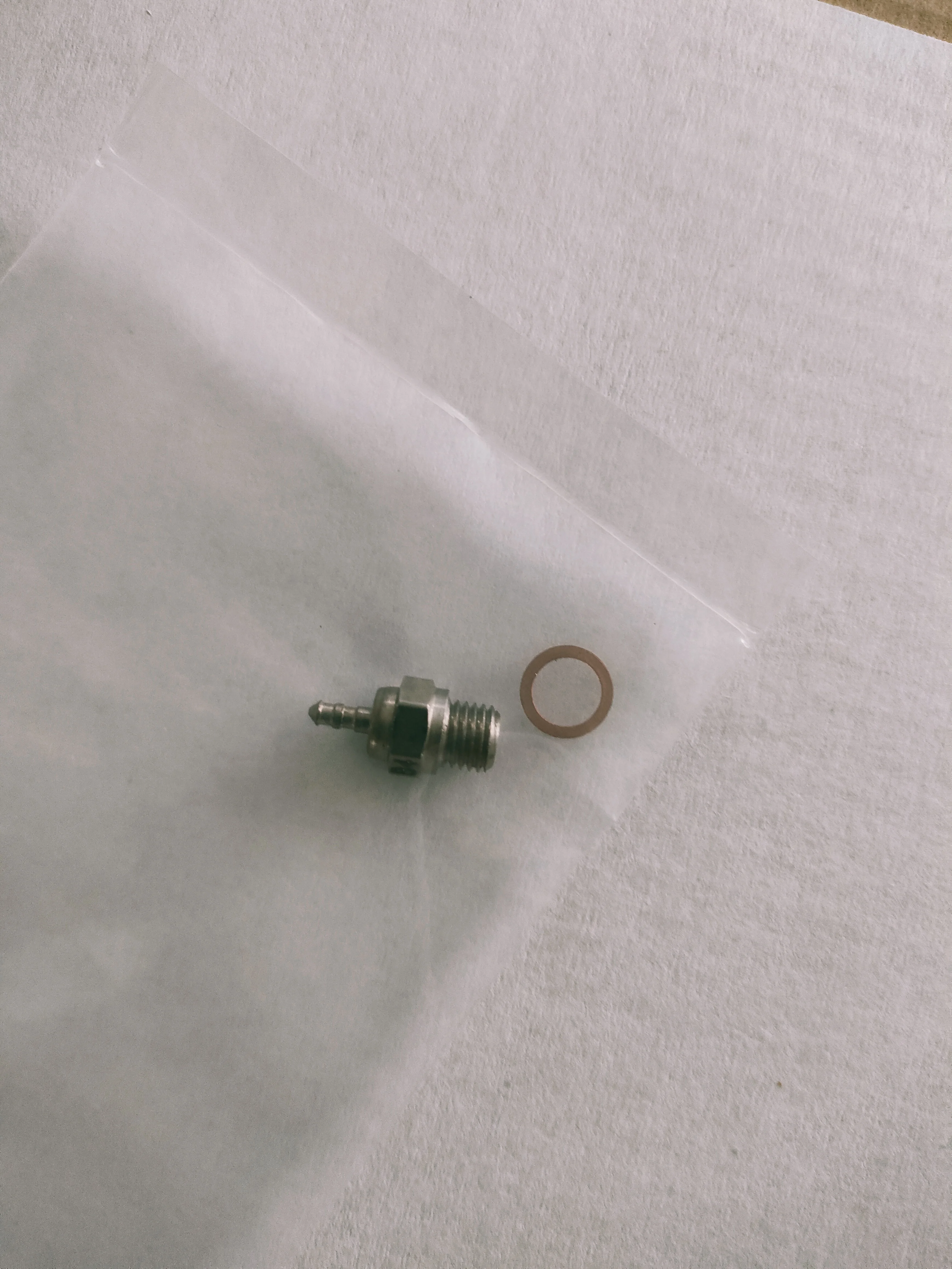 GP01 -GLOW PLUG B4 HOT