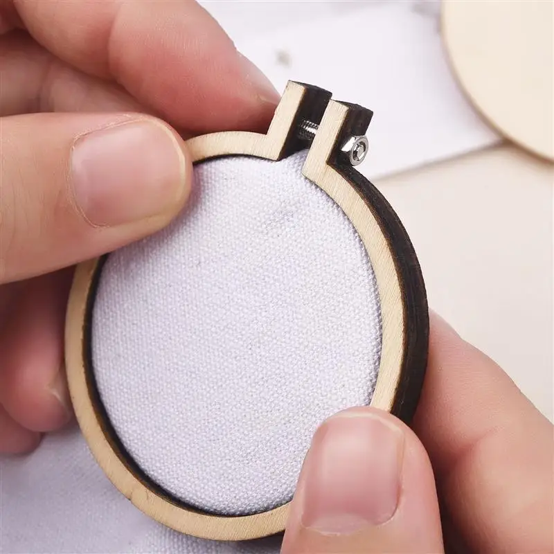 Wooden Mini Embroidery Hoop Ring Cross Stitch Frame  Round Oval Square Handmade Pendant Crafts Embroidery Circle Sewing Kit