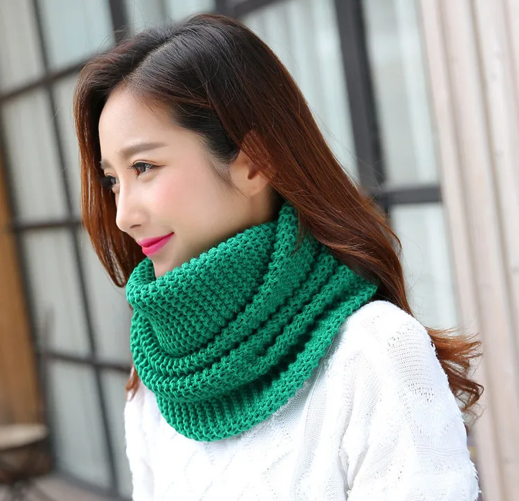 Winter Scarf Women Infinity Knitted Scarf Circle Neck Scarf women Super Chunky Loop Snood Unsex Solid Crochet