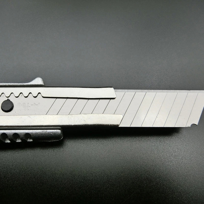 Liga de alumínio faca de alta qualidade afiada artista com papel de parede multifuncional corte modelo decoração ferramenta 18mm