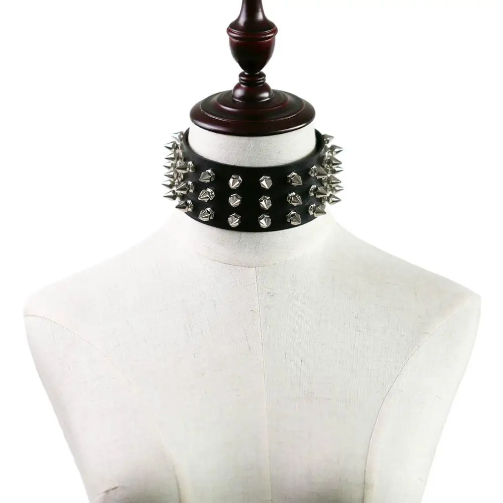 Punk PU Leather Spike Choker Necklace Women Rivets Neck Wear Funky Chockers collar lock fashion jewelry