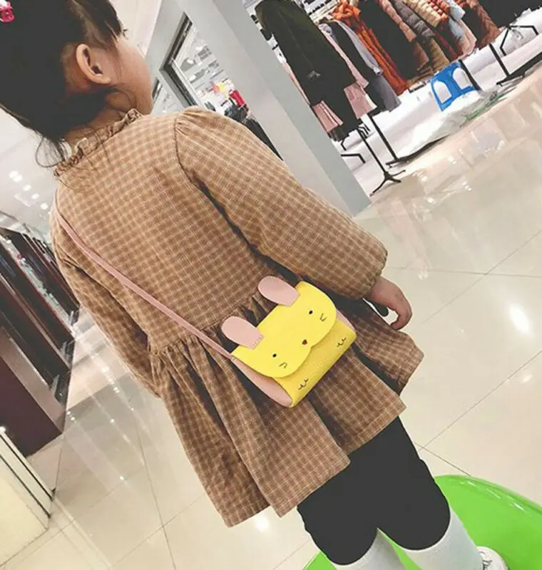 2〜8歳の女の子向けのプリンセススタイルのハンドバッグ,動物をモチーフにしたショルダーストラップ