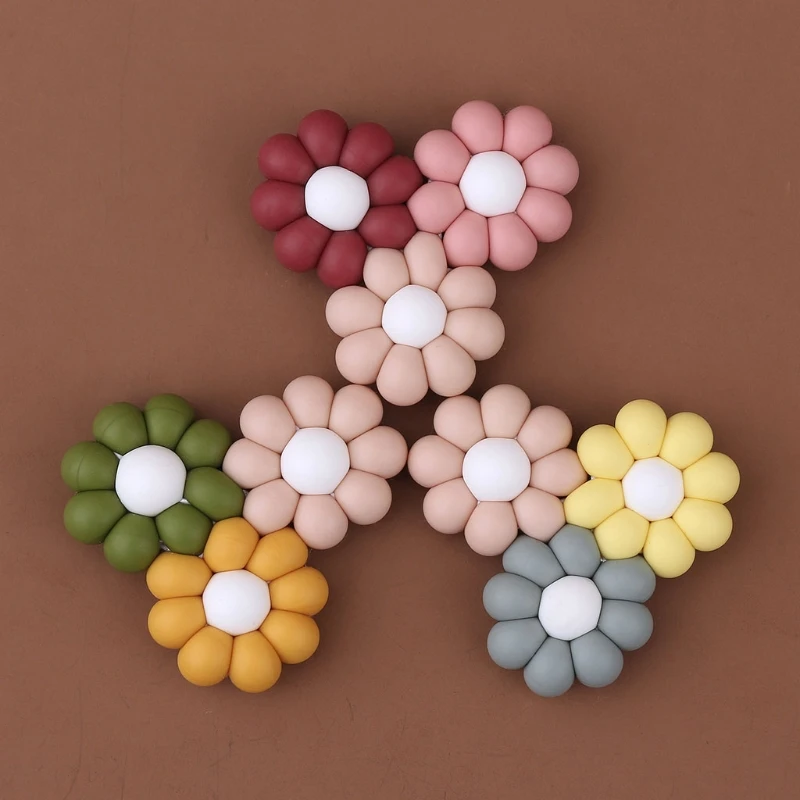 Food Grade Silicone Beads Baby Teether Flower Shape Newborn Molar Teething Toys Rodent Gum Pain Relief Teether for Baby Stuff