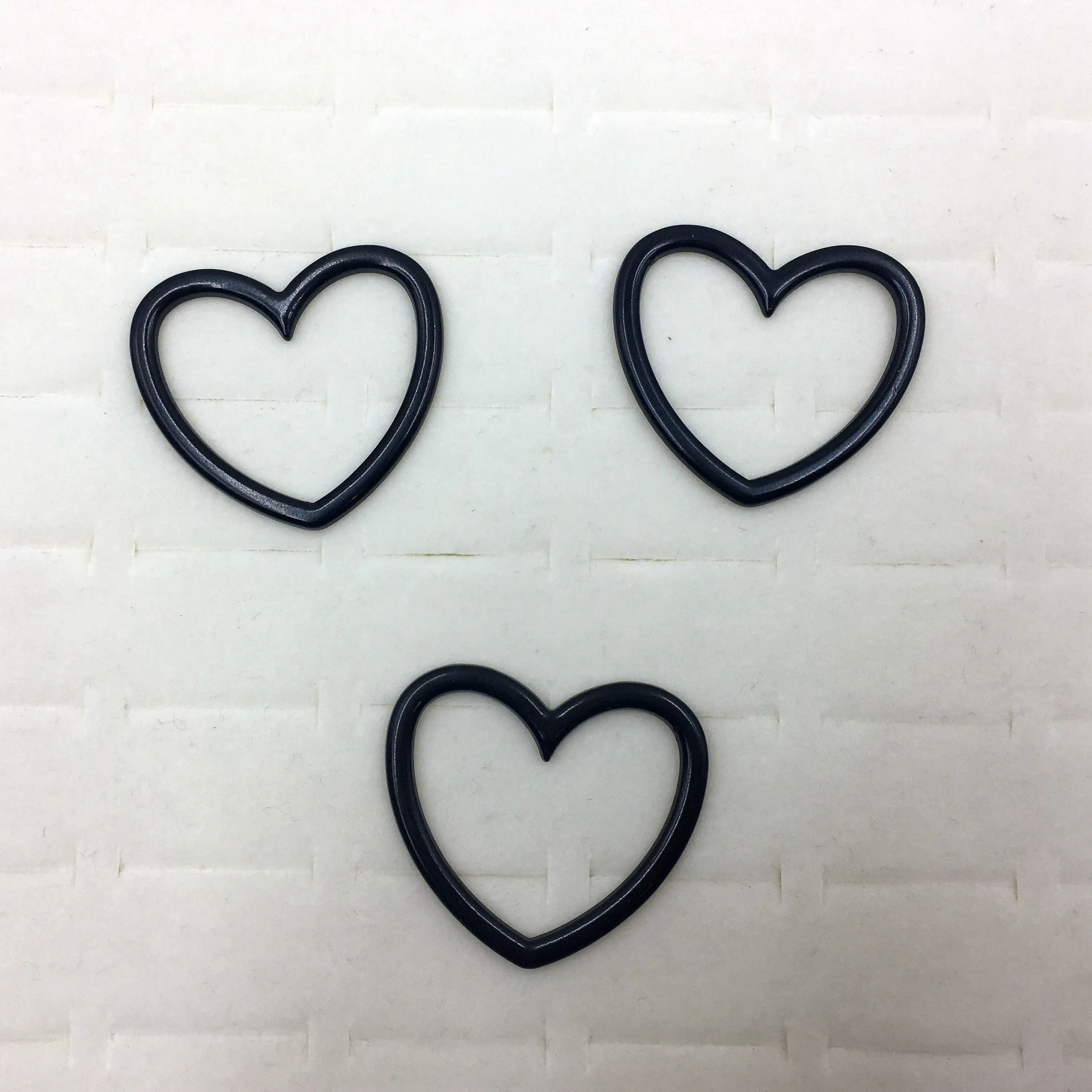 5 PCS Black Plating Heart Close End Ring For Bag Hat Jeans Shoe Leather Craft Chocker Collar Diy Lolita Harajuku Accessories