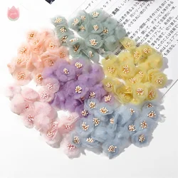 Hilo de gasa Flores artificiales Cabezas de rosas 2,5 cm Flores falsas para la decoración de la habitación del hogar Fiesta de Navidad Jardín Matrimonio Decoración de la boda DIY Novia Cabello Ropa Corona Accesorios de