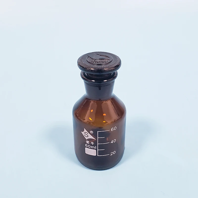 

Brown reagent bottle,amber,60ml,Narrow neck with standard ground glass stopper,Brown ordinary glass,Graduation Sample Vials