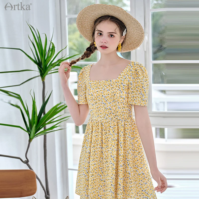 

ARTKA 2021 Summer New Women Dress 100% Cotton French Vintage Floral Dresses Square Collar Puff Sleeve Midi Dress Female LA22313X