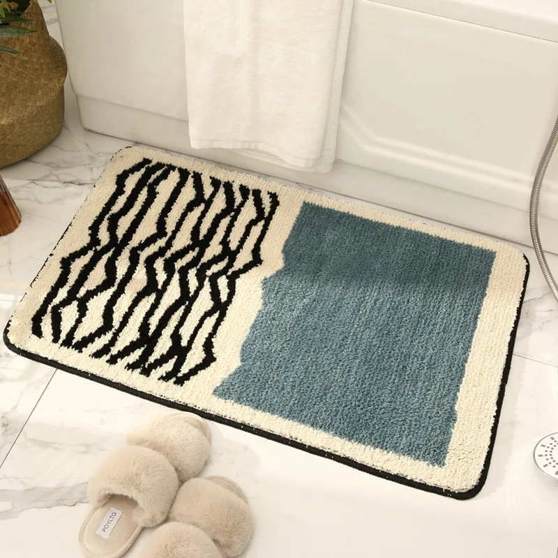 New Simple Absorbent Bathroom Mat Luxury Striped Door Non-Slip Carpet Entrance Rugs Foot Pad Toilet Bathtub Sides Rug 50x80 CM