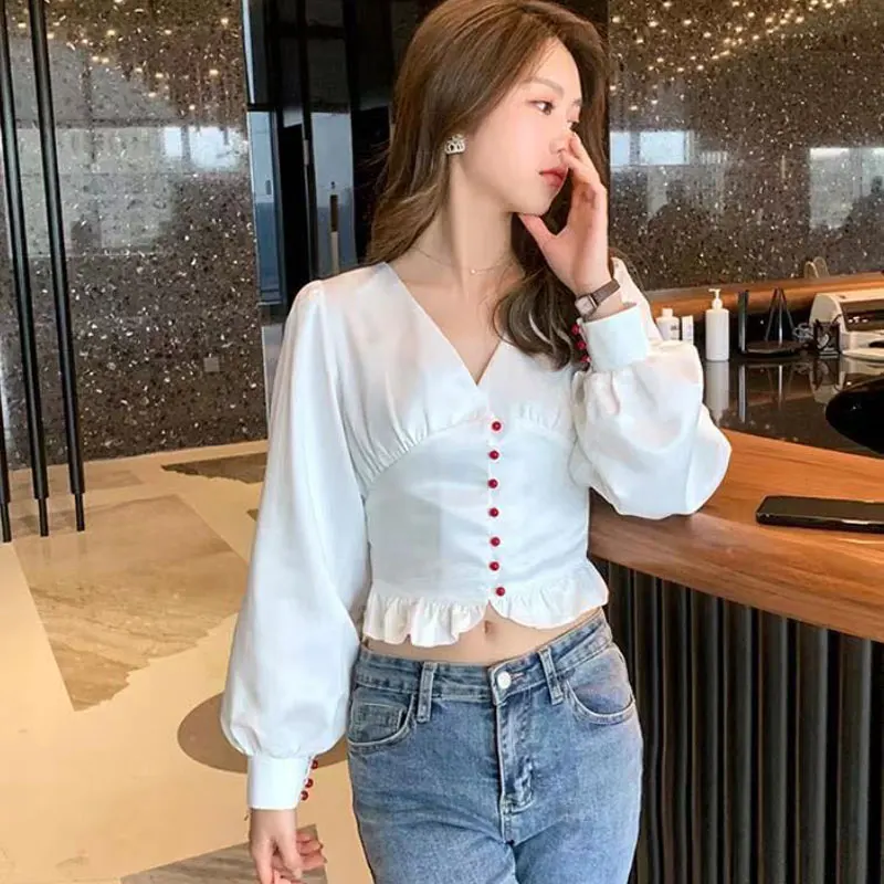 Lantern Sleeve Crop Top Midriff Blouse Women Spring And Summer 2021 Fashion French V-neck Short Bottom Tops Office Lady Elegant