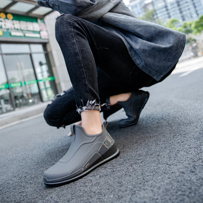 Männer Ankle Regen Stiefel 2022 Frühling Herbst Nicht-slip Sicherheit Arbeit Wasser Stiefel Mann Slip-on Wasserdicht Angeln schuhe Rain