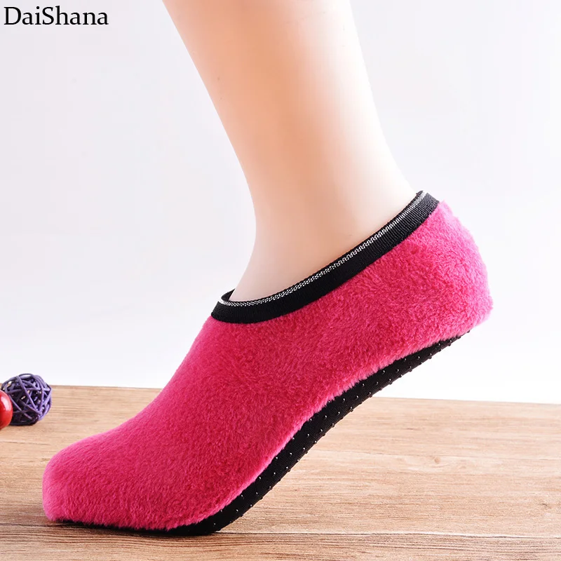 DaiShana New Arrived Fashion Warm Antiskid Thick Home Floor Socks Woman Warm Slippers Solid Color Socks Bedroom Shoes Slippers