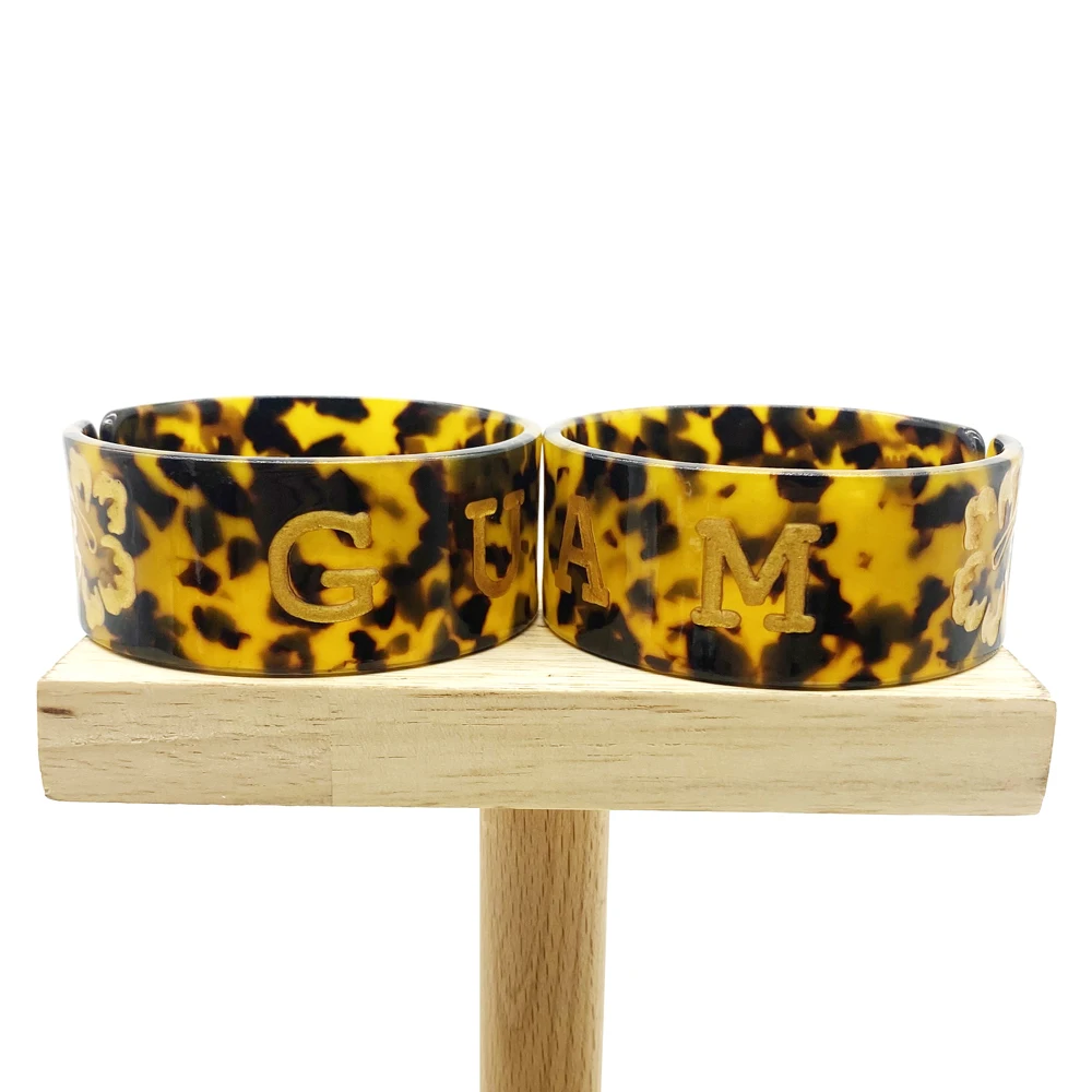 New Fashion Tortoiseshell Cuff Bangles With Gold Flowers Island Names Bracelets For Girls Women Nice Wear