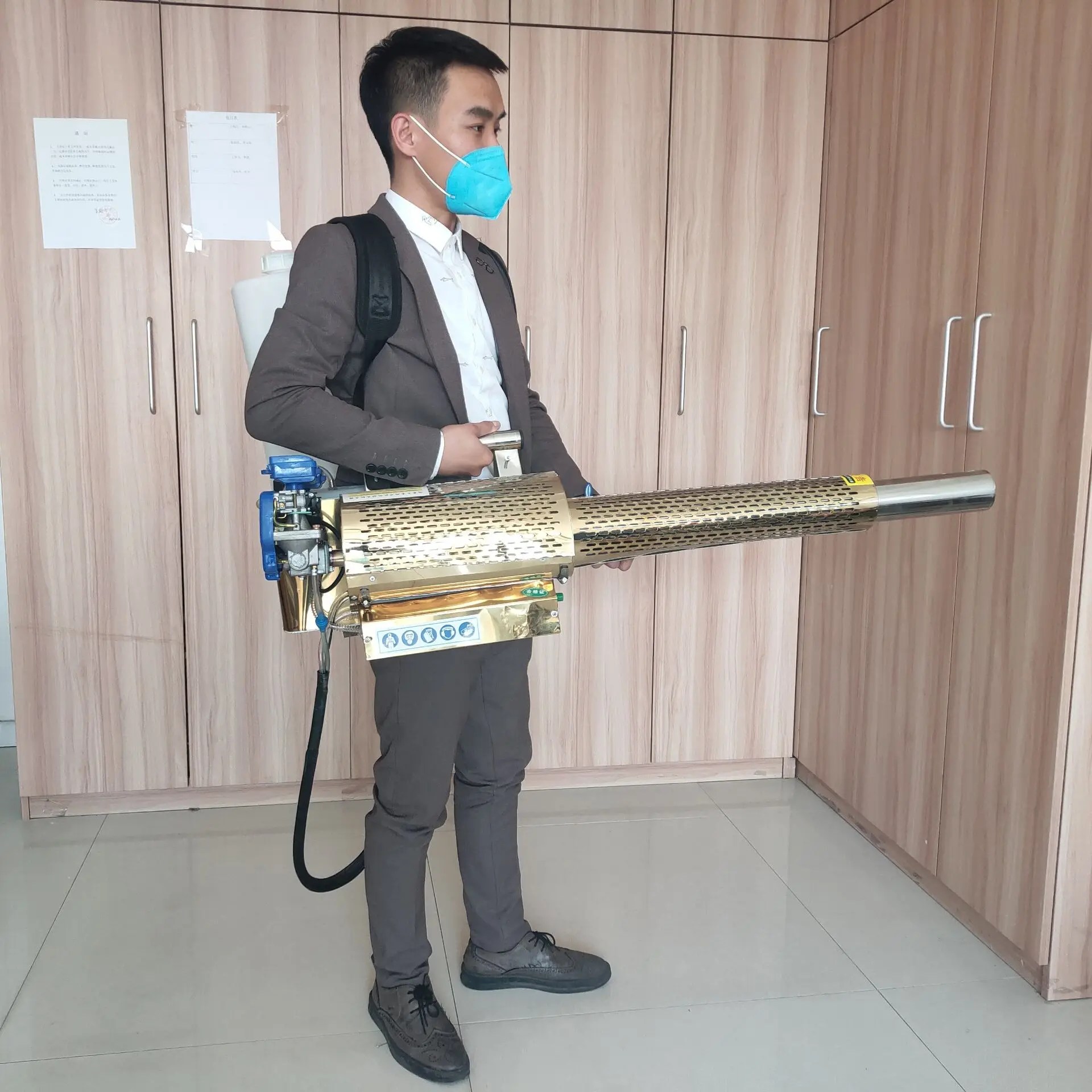 แบบพกพา Fogger Fogger ฆ่าเชื้อ ULV พ่นยาฆ่าแมลงสำหรับฟาร์มสำนักงานอุตสาหกรรม15L