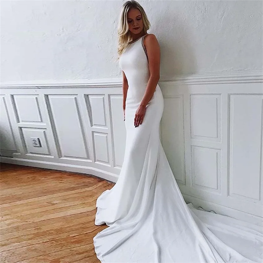 Simple Mermaid Wedding Gowns 2020 Scoop Neck Sleeveless Crystal Backless White Ivory Wedding Dresses Chapel Train Bride Dresses