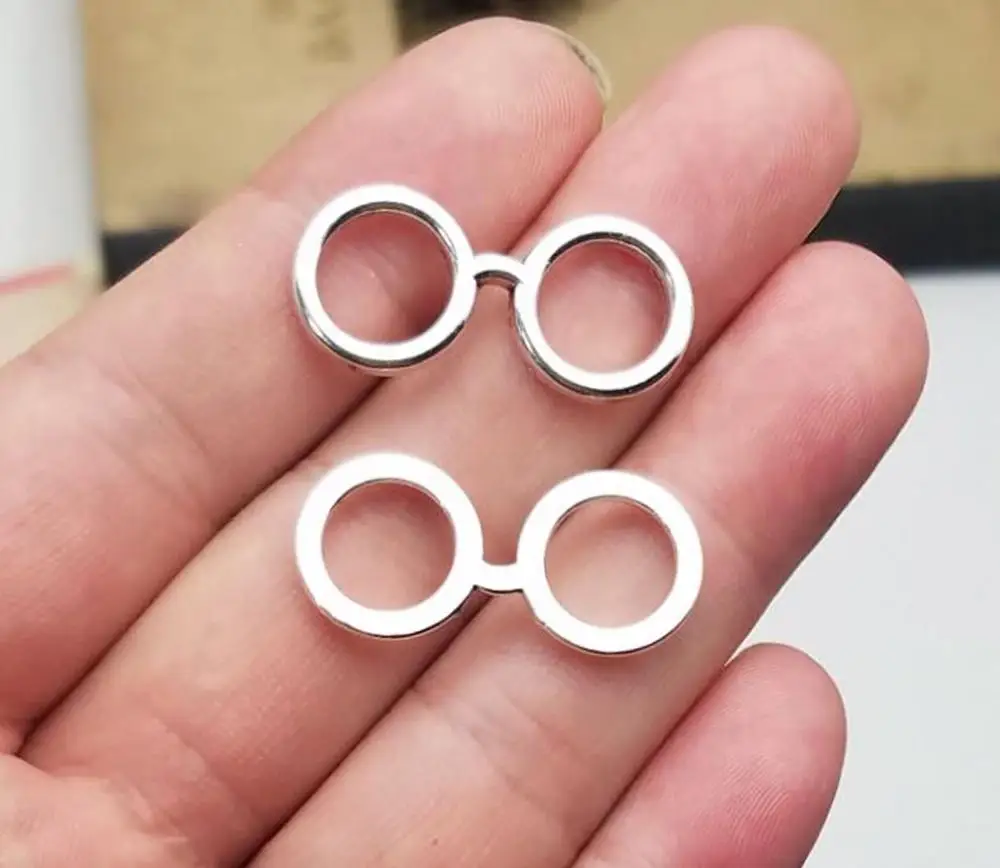 20pcs/Lot--29x13mm Glasses Pendants Antique Silver Plated Sun Glasses Connector Charms DIY Supplies Jewelry Finding Accessories
