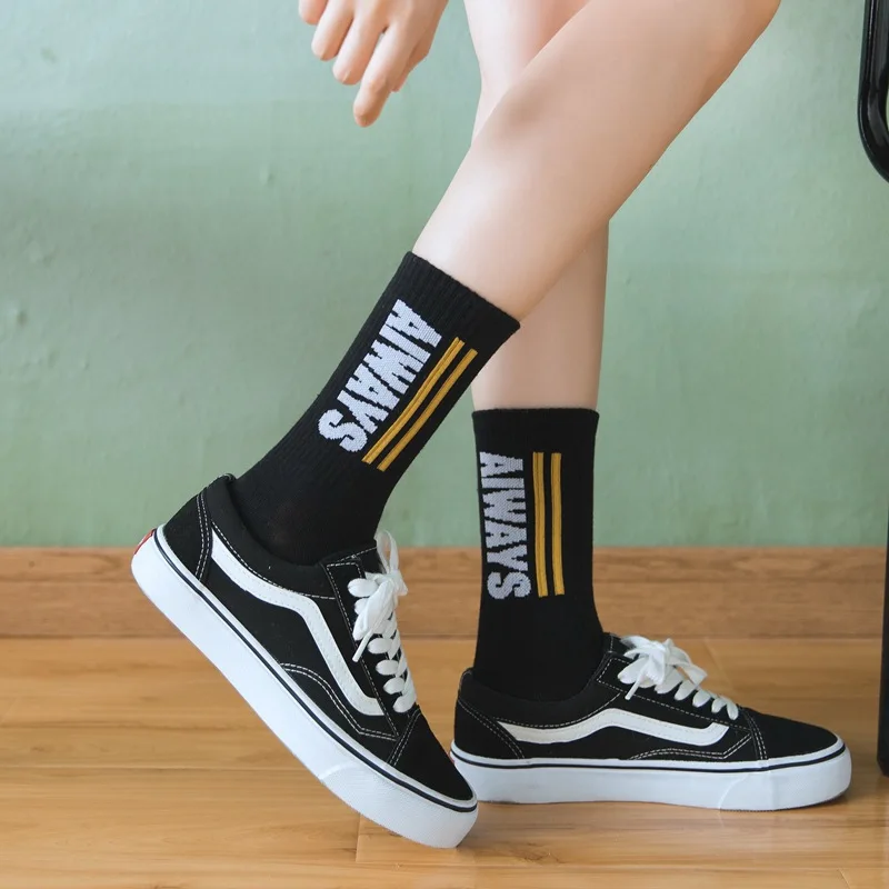 Jeseca New Harajuku Street Wear Ankle Long Socks Unisex Hip-hop Fashion Breathable Sport Socks Warm Autumn Winter Long Socks