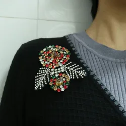 2pc/lot Luxury Rhinstone Patches for clothing Embroidery parches appliques   bags Sewing decoration accessories