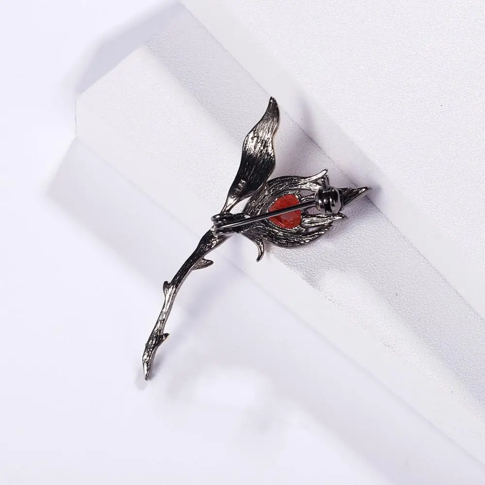 GEM\'S BALLET Natural Garnet Gemstone Brooches For Women Jewelry Black &18k Gold Over 925 Silver Handmade Heart Burnt in Love