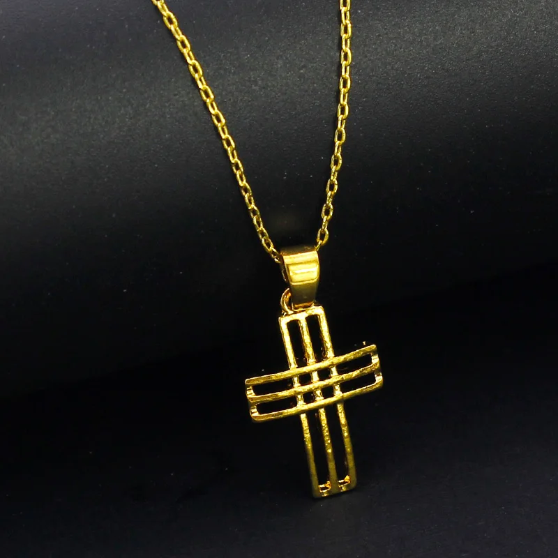 Anietna Classic Jesus Cross Necklace for Women or Men 18K Gold Filled Pendant Necklaces Jewelry Christ Savior Catholic colgantes