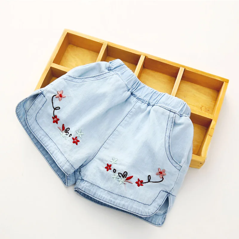 2025 الصيف عادية 2 3 4 سنوات 90-110 سنتيمتر طفل الأطفال الأزرق التطريز الأزهار القطن جيب الدنيم السراويل للأطفال الصغار الفتيات #2